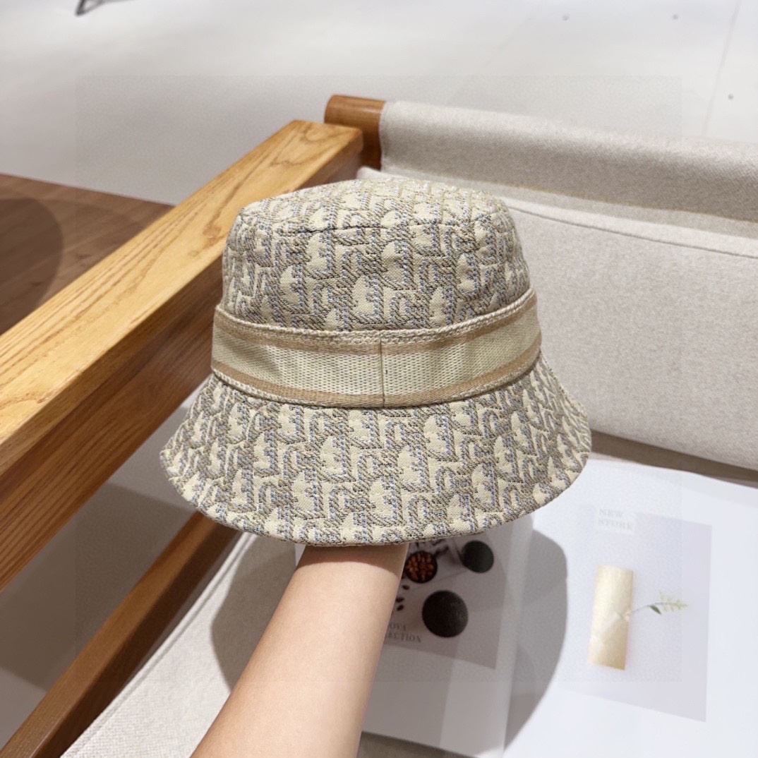 Christian Dior Caps